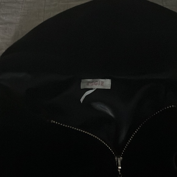 Eggie black faux fur jacket. - Picture 7 of 7